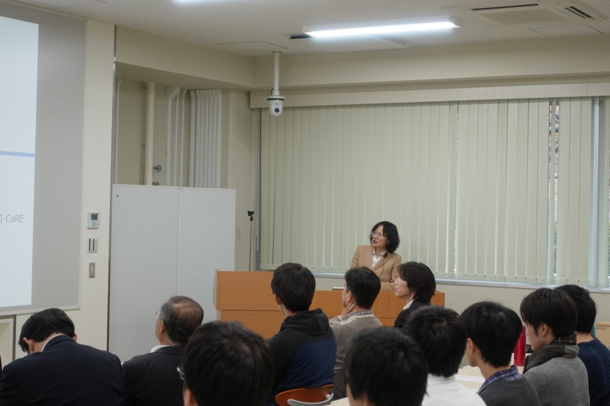 12/13 北海道大龔先生にご講演いただきました。